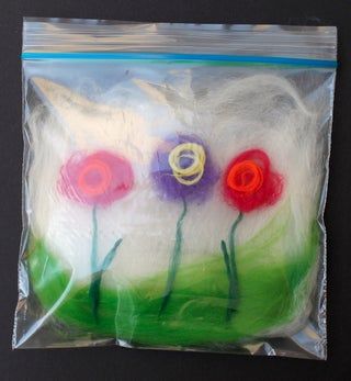 Easy Felted Coaster - Kid Project : 6 Steps - Instructables Wet Felting Videos, Cracked Mud Felting, Wool Felting Projects For Beginners, Wet Felting Ideas, Felt Projects Adults, Wool Crafts For Kids, Wet Felting For Beginners, Easy Needle Felting Projects, Felting Projects For Beginners