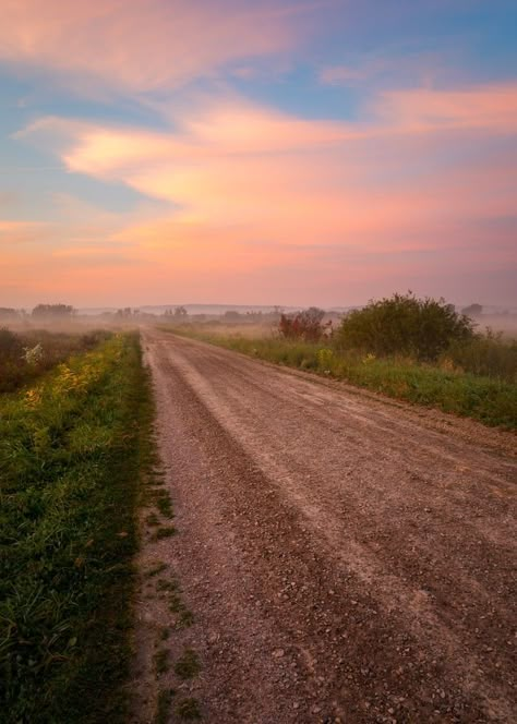 Dirt Road Tattoo Ideas, Country Dirt Road Aesthetic, Gravel Road Aesthetic, Dirt Road Aesthetic, Back Roads Aesthetic, Country Road Aesthetic, Dirt Aesthetic, Kyle Core, Kentucky Landscape