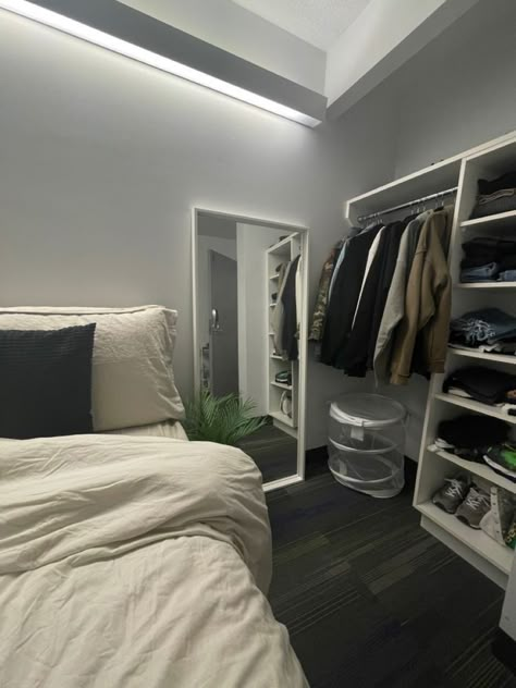 Mens Room Decor, Mens Bedroom Decor, Bedroom Redesign, Mens Bedroom, Dekorasi Kamar Tidur, Bedroom Setup, Grey Room, Room Redesign, Makeover Bedroom