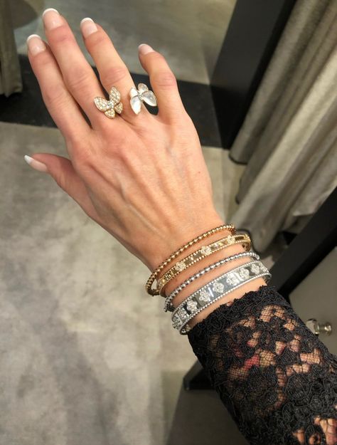 Van Cleef Perlee Bracelet Stack, Lotus Ring, Watches And Bracelets, Bling Ring, Big Diamond, Butterfly Ring, Stacked Jewelry, Crossed Fingers, Pave Ring