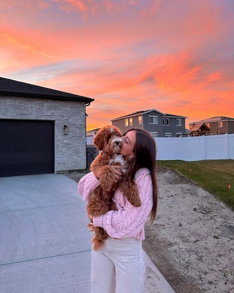 some pics from my week 🎀 | Instagram Cute Pic With Dog, Cute Pictures With Your Dog, Cute Pictures To Take With Your Dog, Poses With Your Dog, Pictures To Take With Your Dog, Instagram Picture Ideas With Dog, Utah Aesthetic, Puppy Selfie, Halle Sandberg