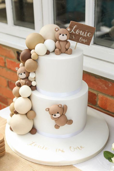 Boys 1st Birthday Cake, Alyson Haley, Baby Shower Sweets, Bear Baby Shower Theme, Baby First Birthday Cake, Idee Babyshower, Teddy Bear Birthday, Baby Shower Theme Decorations, Baby Shower Deco