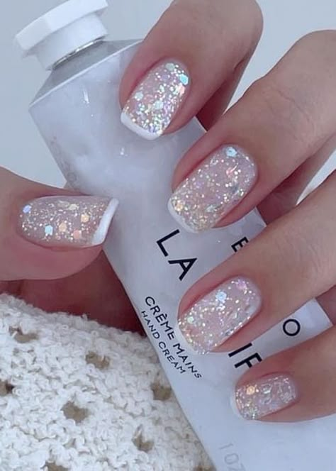 Sparkle French Nails Glitter, White French With Glitter Nails, Hombre White Glitter Nails, Sparkly Nails Summer, Sparkling French Manicure, Cute Gel Nail Polish Designs, Glittery French Manicure, Silver Sparkle Nail Designs, Christmas/new Years Eve Nails