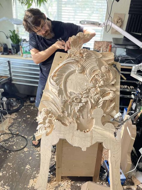 Potential to Make Money from Carving Wood Carved Wall Art, Wood Carving For Beginners, Cheap Tools, Wood Carving Tools, Carving Designs, Carving Knife, Pencil And Paper, Wood Carved, Carving Tools