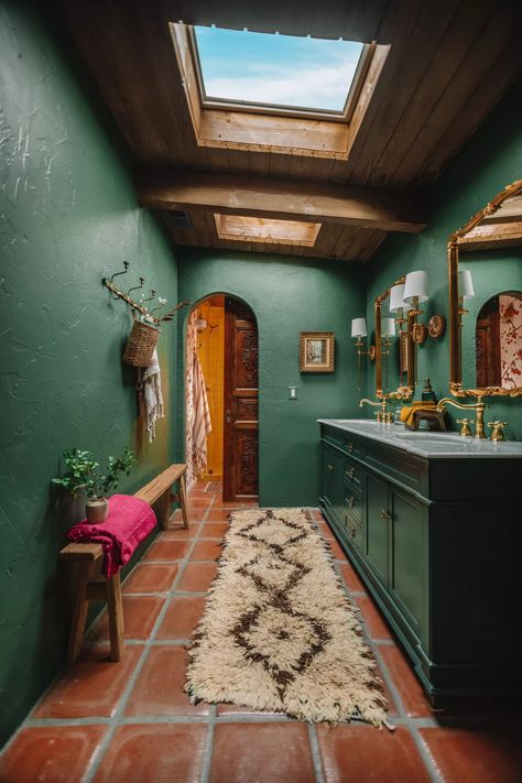 Green Bathroom Paint, Dark Green Bathroom, Estilo Kitsch, Mirror And Sconces, Dark Green Bathrooms, Green Vanity, Yellow Tile, Bathroom Color, Green Walls