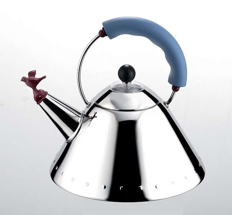 1980s Alessi Kettle by Michael Graves. Photo: Alessi Alessi Kettle, Michael Graves, Stainless Steel Kettle, Induction Cooking, Home Tech, Intelligent Design, European Art, Tea Kettle, History Design