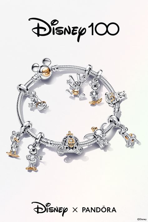 Disney Pandora Bracelet, Disney Charm Bracelet, Pandora Bracelet Charms Ideas, Pandora Charms Disney, Pandora Bracelet Designs, Disney Bracelet, Pandora Gold, Hello Kitty Jewelry, Disney Charms