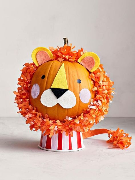 No Carve Pumpkin Lion #halloween #halloweendecor #halloweendecorations #halloweenpumpkin #pumpkin #pumpkintutorial #decor #decoratingideas #diy Zebra Pumpkin Decorating, Baby Pumpkin Decorating, Best No Carve Pumpkin Ideas, Easy Pumpkin Decorating Ideas For Kids, Lion Pumpkin Decorating, Little Pumpkin Carving Ideas, Toddler Pumpkin Carving Ideas, Decorated Pumpkins Contest, Cute Carved Pumpkins Ideas