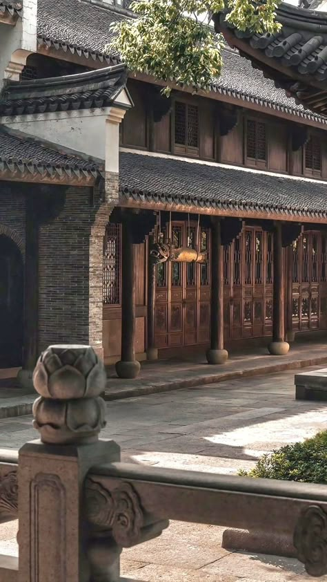 China Scenery, Ancient China Aesthetic, R F Kuang, Chinese Style Interior, China Architecture, Chinese Interior, Chinese Aesthetic, Airport Terminal, Chinese House