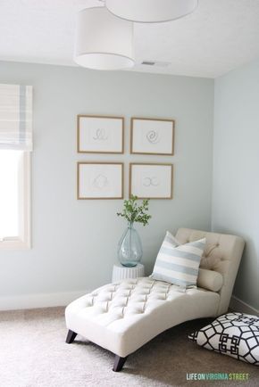 Popular Bedroom Paint Colors, Mint Paint Colors, Healing Aloe Benjamin Moore, Light Teal Paint, Teal Painted Walls, Teal Paint Colors, Light Green Paint, Healing Aloe, Green Wall Color