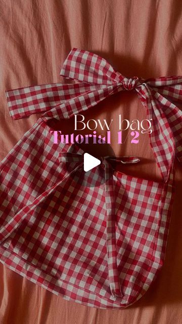 Bow Handbag Diy, Bags Sewing Patterns Free, Cotton Projects Ideas, Craft Ideas Sewing, How To Sew A Shoulder Bag, Fabric Shoulder Bag, Plaid Sewing Projects, Sewing Projects Accessories, Sewn Bags Pattern