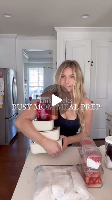 HALEY HENDEL on Instagram: "Weekly Busy Mom Meal Prep. The best way to start the week. Comment FOOD PREP and LIKE this post to get my grocery list + easy prep for the week ✨   As a busy mom of multiple babes, I’ve realized that spending an hour to an hour and half in the kitchen at the start of the week helps make our week smoother.  I’m not putting myself on the back burner, my kids have healthy snacks, lunches are easier to pack, and we are all eating high quality food with less food wasted.  I got burnt out with meal prep after doing it for years but this makes it seem way more manageable and there are always options to grab.  Always PREP Fruits and veggies. Wash and store to make snacking easy. Ive been loving my protein ranch which you can grab below in the comments.   MAKE  🥞 protei Meal Of The Week, Healthy Busy Mom Meals, Meal Prep With Kids Families, Meal Prep For 5 People, Meal Prep For 2 Days, Meal Prep For Construction Workers, Sahm Meal Prep, Kid Meal Prep For The Week, Healthy Food For Family