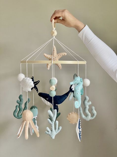 Under The Sea Stuffed Animals, Diy Felt Ocean Animals, Deep Sea Nursery Ideas, Octopus Nursery Theme, Marine Animal Nursery, Under The Sea Mobile, Marine Life Nursery, Ocean Themes Nursery, Sea Creature Mobile