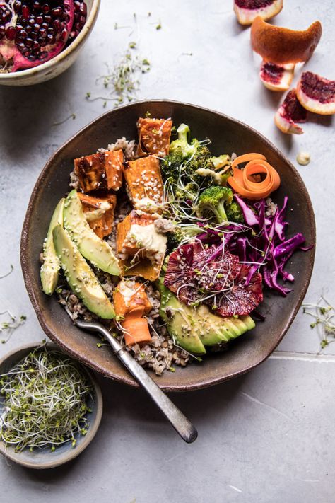 Winter Bliss Buddha Bowl - The Chriselle Factor Broccoli Buddha Bowl, Mediterranean Foods, Asian Meals, Resep Salad, Protein Dinner, Buddha Bowls, Sushi Bowl, Lunch Lady, Food Vegan