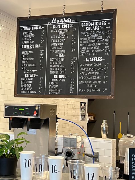 Small Cafe Menu Ideas, Blackboard Menu Ideas, Coffee Bar Menu Board, Cafe Menu Boards Design, Chalkboard Cafe Menu Ideas, Menus Coffee Shop, Menu Display Ideas Restaurant, Cafe Chalkboard Ideas, Chalkboard Art Menu Boards