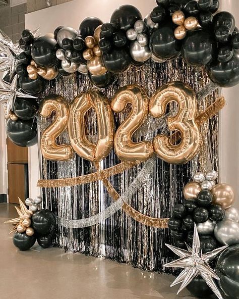 Birthday Wall Decoration Ideas, Best Birthday Decoration Ideas, Best Birthday Decoration, New Year's Eve Backdrop, New Year's Eve Party Themes, Birthday Wall Decoration, Nye Party Decorations, New Years Eve Party Ideas Decorations, Nye Decorations