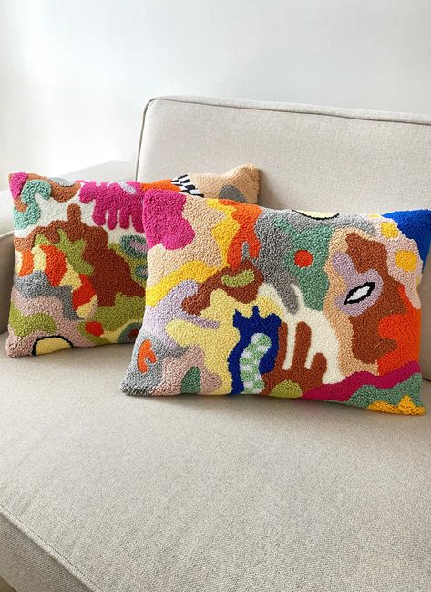 Hand Tufted Punch Needle Pillow Cover Decorative Embroidered Cushion Cover Natural Cotton Yarn Fun Home Decor Rug gift for Friend - Etsy Colorful Modern Bedroom, Punch Needle Cushion, Yarn Pillow, Tufting Art, Funky Pillows, Fun Pillows, Punch Needle Pillow, Tufted Pillow, Fun Home Decor