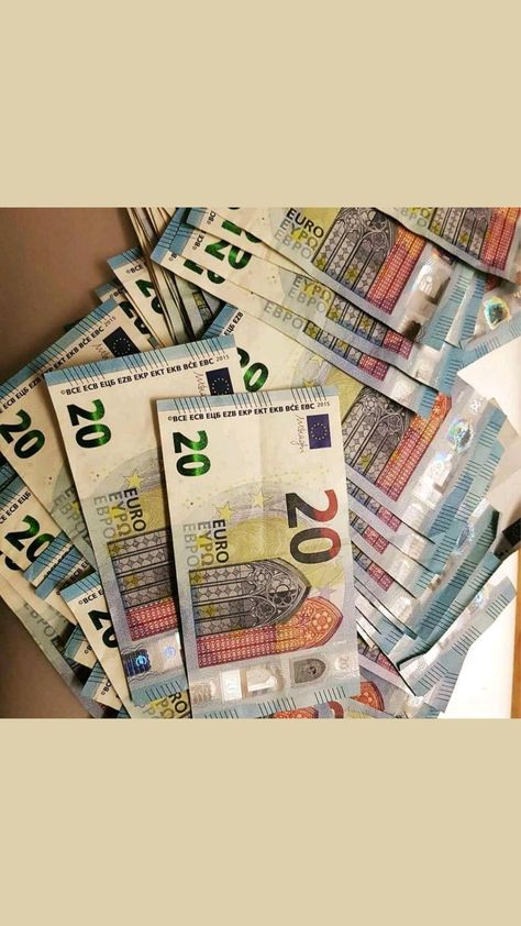 Piles Of Cash, Fake Bank Notes, Euro Bills, Euro Dollar, British Pounds, Jamie Bower, Whatsapp Text, All Currency, Passport Online