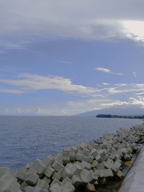 📍Davao City Coastal Road Coastal Road Davao, Davao City Aesthetic, Ocean At Night, Davao City, Davao, City Aesthetic, Sky Aesthetic, Philippines, Outdoor Structures