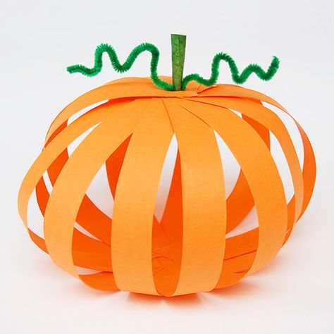 Paper Pumpkin Craft, Fall Paper Crafts, Pumpkin Craft, Construction Paper Crafts, Halloween Paper Crafts, Fun Fall Crafts, Fall Arts And Crafts, Daycare Crafts, Fall Crafts For Kids