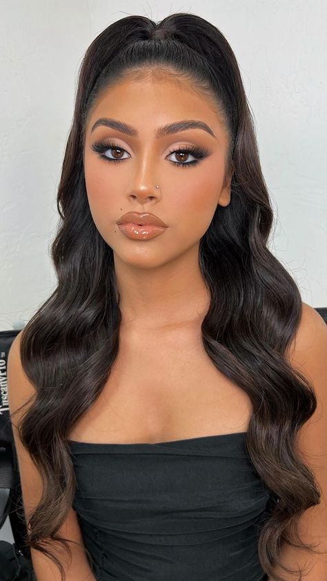 Soft Glam For Black Dress, Spring Bride Makeup Brown Eyes, Quince Guest Makeup Looks, Brown Smoky Eyeshadow Black Women, Champagne Makeup Look Wedding, Simple Makeup Look For Wedding Guest, Bridesmaid Makeup Round Face, Pagent Makeup Ideas, Prom Eye Makeup For Black Dress