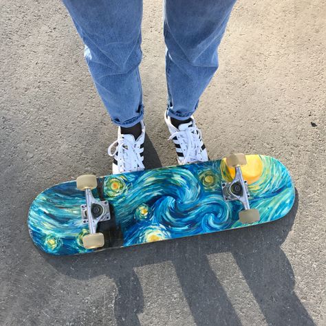 #art #ideas #create #artist #vangogh #skateboard Deck Design Skateboard, Skate Bored Design, Skateboard Paint Ideas, Bottom Of Skateboard Painting Ideas, Paint Skateboard Ideas, Skatbord Design, Skateboard Art Ideas, Painted Skateboard Ideas, Painted Skateboard Aesthetic