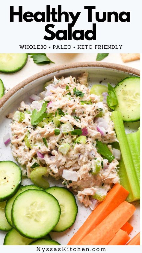 Tuna Salad Recipe Easy, Easy Tuna Salad, Tuna Salad Recipe Healthy, Classic Tuna Salad, Protein Veggies, Healthy Tuna Salad, Healthy Tuna, Healthy Food Menu, Salad Greens