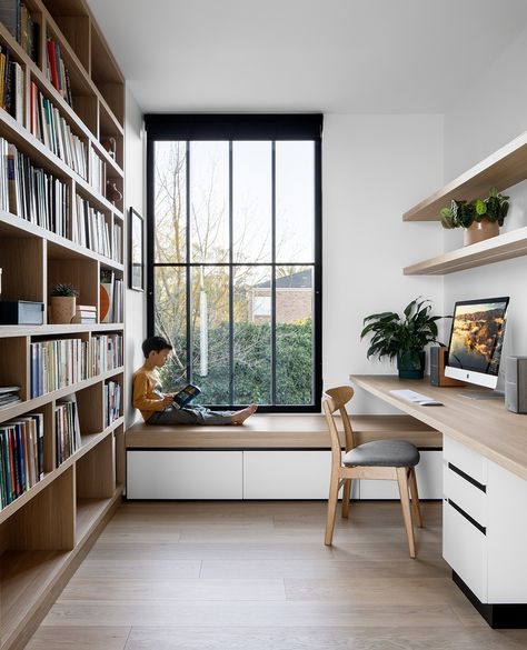 Dream home office setup at our Dickens St Residence featuring a window seat/reading nook for kids, ample built in shelving and warm timber… | Instagram Home Study Rooms, Modern Home Offices, Study Room Design, Small Home Offices, Office Nook, Office Guest Room, Guest Room Office, Office Layout, Built In Desk