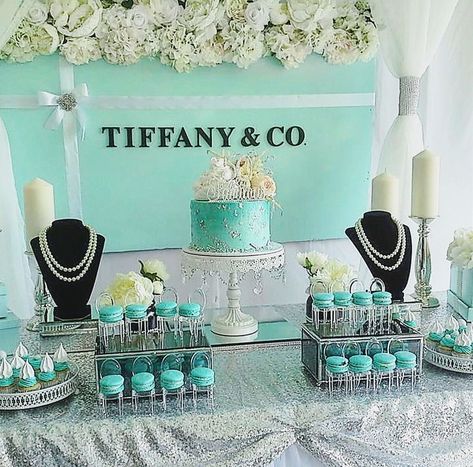 Tiffany Inspired Cakes, Tiffany And Co Backdrop, Tiffany Co Party Ideas, Tiffany Baby Shower Theme, Tiffany Sweet 16, Tiffany Blue Bridal Shower, Tiffany Theme Party, Tiffany Blue Party, Breakfast At Tiffanys Party Ideas