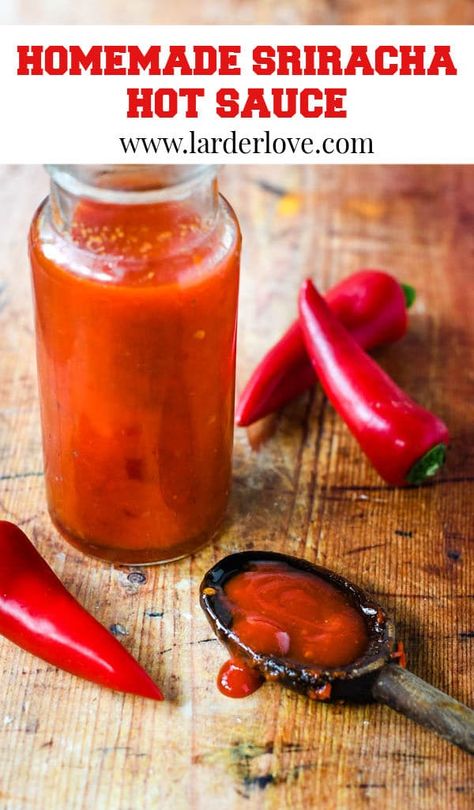 Here is a super easy recipe for homemade sriracha Thai sweet chilli sauce to add to all sorts of foods from mayo to burgers and of course Thai food too. #sriracha #srirachasauce #chillisauce #thaichillisauce #thaifood #thaisauce #sweetchillisauce #homemadesauces #larderlove Chilli Sauce Recipe Homemade, Homemade Sriracha Sauce Recipe, Homemade Sriracha Sauce, Sweet Chilli Sauce Recipe, Sriracha Sauce Recipe, Homemade Sriracha, Siracha Sauce, Sriracha Recipes, Homemade Mayonnaise Recipe