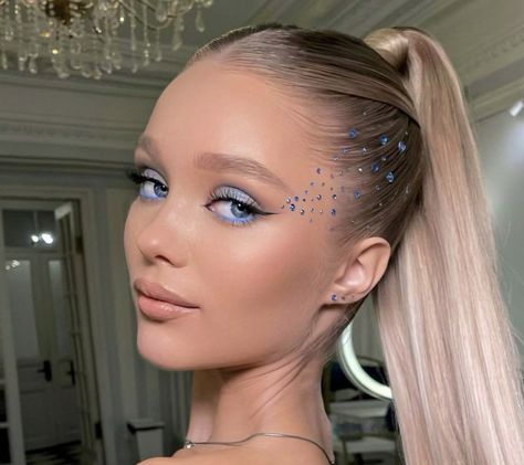 White Party Hair Ideas, Hair Gems Ponytail, Dance Makeup Competition Glitter, Cheer Comp Makeup Looks, Gold Hair Glitter, Hairstyle With Gems, Dance Hair Styles Competition, Makeup For Dance Performance, Dance Performance Hairstyles