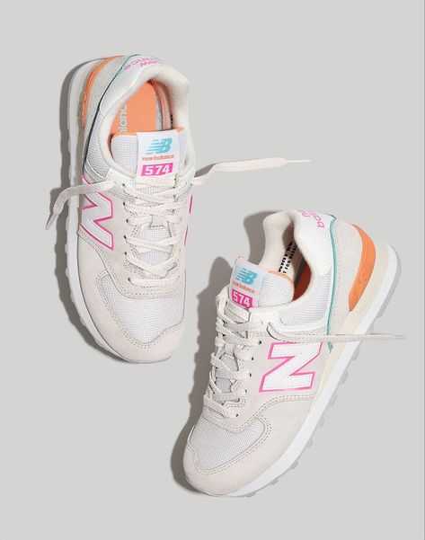 New Balance Suede, Nb Sneakers, School Necessities, Trendy Shoes Sneakers, Preppy Shoes, Pretty Shoes Sneakers, Balance Sneakers, Cute Nike Shoes, Cute Sneakers