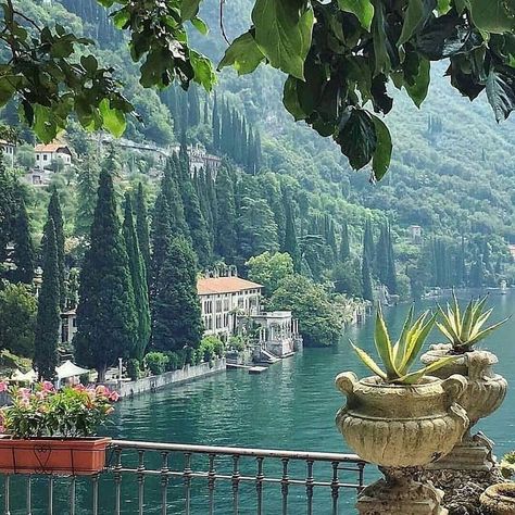 IfoulkiWorld on Instagram: “Who could be the owner of this amazing villa on the Como Lake? ~ Italy  Photo: @travelinggentleman Congrats! 😍 ➡ Founder…” Lac Como, Lake Como Italy, Como Italy, Lake Sunset, Italy Photo, Dress Clothes, Lake Como, Lake District, Pretty Places