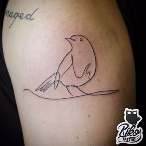 Single line bird tattoo by Riko #singleline #Riko #linework #minimalistic #abstract #bird Line Bird Tattoo, Bird Outline Tattoo, Robin Bird Tattoos, Bird Tattoo Design, Simple Bird Tattoo, Robin Tattoo, Tiny Bird Tattoos, Line Drawing Tattoos, Bird Tattoos For Women