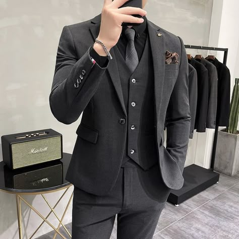 Stylish Mens Suits, Groom Wedding Dress, Tracksuit Men, Dress Suits For Men, Suits Men, Suit Men, Slim Fit Suit, Jacket Vest, Three Piece Suit