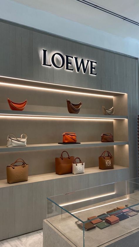 Luxury Bag Shop Interior, Shoe Exhibition, Luxury Boutique Interior, Kids Clothing Store Design, Fashion Store Design, Shoe Store Design, Store Shelves Design, Retail Store Interior Design, Clothing Store Interior