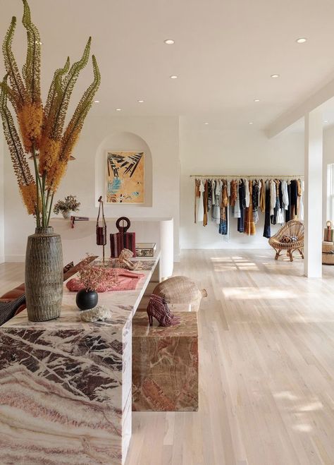 Surf Shop Interior, Elizabeth Roberts, Boho Store, Retail Space Design, Store Inspiration, Showroom Interior Design, Store Interiors, Appointments Available, Showroom Design