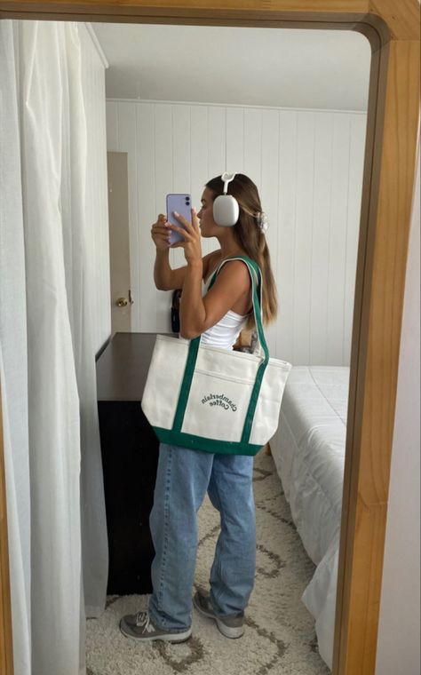 Canvas Tote Bag Outfit, Bags For Uni, Airpod Maxes, Masters Student, Flowy Clothes, Romanticize Studying, Bag Photoshoot, College Tote, Tote Bag Outfit