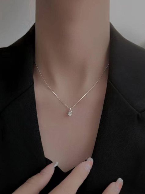 Rhinestone Water-drop Pendant NecklaceI discovered amazing products on SHEIN.com, come check them out! Silver Necklace Women, Elegant Necklaces Classy, Elegant Jewelry Classy, Necklace With Diamond Pendant, Simplistic Jewelry, Simple Elegant Necklace, Everyday Pendant, Jewelry Minimal, Minimal Jewellery