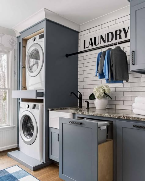 If you are dreaming of a gorgeous laundry room that is functional and efficient, then a set of stacked washer dryers can be a smart solution to maximize your space. Stacked Laundry Room, Laundry Room Ideas Small Space, Small Laundry Room Organization, Room Storage Diy, Basement Laundry Room, Dream Laundry Room, Laundry Room Layouts, Laundry Room Renovation, Farmhouse Laundry Room