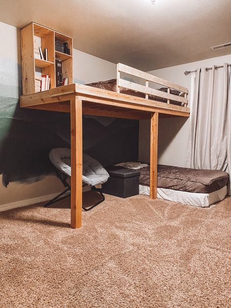 DIY Loft Bed for the (pre) teenager – chelsiebrady Loft Bed With Futon Underneath, Diy King Loft Bed, Bunk Bed Diy Small Room, King Size Loft Bed Diy, Ceiling Loft Bed, Low Ceiling Loft Bed, Lofted Kids Bed, Simple Loft Bed Diy, Diy Loft In Bedroom