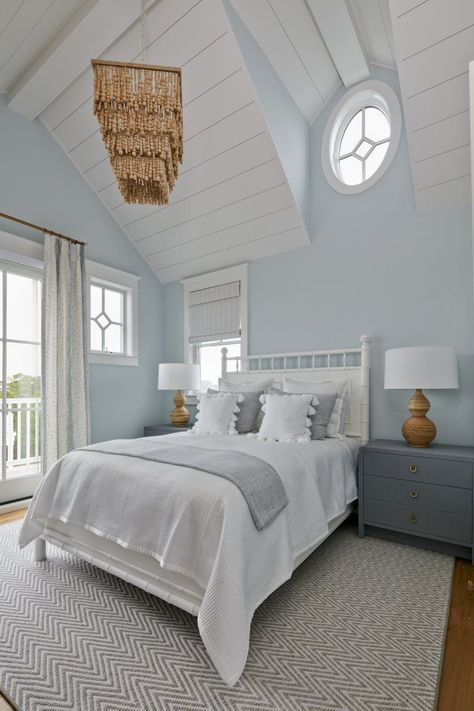 10 Coastal Paint Colors For Your Bedroom - Marnie Custom Homes Ocean Inspired Bedroom, Blue Bedroom Paint, Light Blue Bedroom, Best Bedroom Paint Colors, Coastal Paint Colors, Coastal Paint, Light Blue Paints, Bedroom Color Combination, Beach House Bedroom