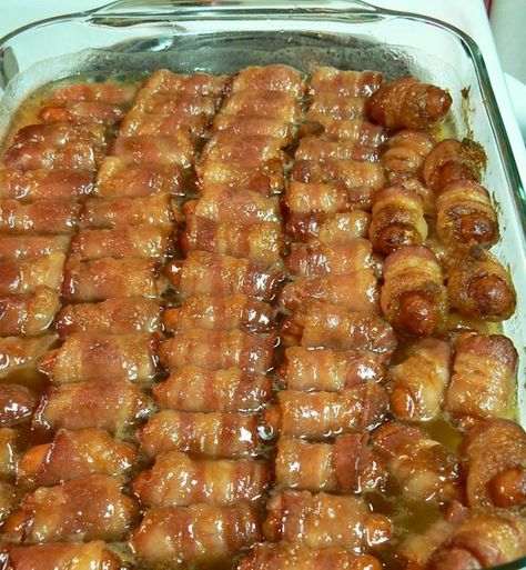 BACON WRAPPED SMOKIES WITH BROWN SUGAR AND BUTTER - Delish Grandma's Recipes Wrapped Smokies, Smokies Recipe, Bacon Wrapped Smokies, Little Smokies, Brown Sugar Bacon, Bacon Appetizers, Stick Butter, Appetizers And Dips, Snacks Appetizers