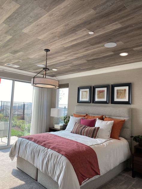 Wood Ceiling Wall Color Ideas, Wood Trey Ceiling Ideas Bedroom, Wood Paneling Ceiling Bedroom, Vinyl Ceiling Ideas, Wood Bedroom Ceiling Ideas, Laminate Wood Flooring On Ceiling, Wood Ceiling In Bedroom, Wood Ceiling Bedroom Ideas, Vinyl Plank Ceiling