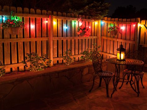 Outdoor String Lights - Yard Envy Backyard Party Lighting, Lights Porch, Patio Redo, Backyard Dinner, Backyard Dinner Party, Christmas Lights Outdoor, Solar Light Crafts, Best Outdoor Lighting, Outdoor Party Ideas