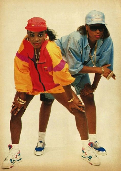 BWP (Bytches With Problems) was a female rap duo that consisted of Lyndah McCaskill and Tanisha Michele Morgan. 90s Hiphop Fashion, 80s Hip Hop Fashion, Dance Hip Hop, Looks Hip Hop, 80s Party Outfits, 80s Hip Hop, 90’s Outfits, 90s Hiphop, 90s Hip Hop Fashion