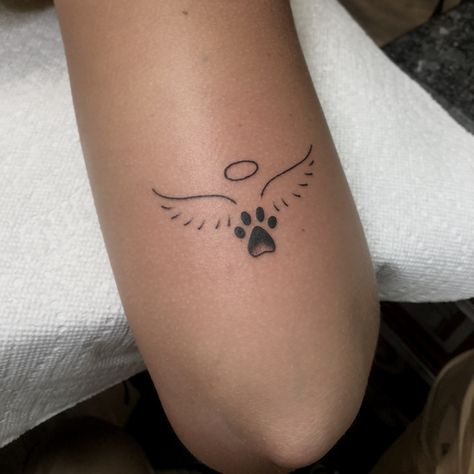 Infinity Cat Paw Tattoo, Puppy Memory Tattoo, Rip Pet Tattoos, Dog Memorial Tattoos Small Ankle, Cat Memory Tattoo Simple, Losing A Pet Tattoo, In Memory Tattoos Dog, Cute Tattoos For Dogs That Passed, Dog Paw With Angel Wings Tattoo