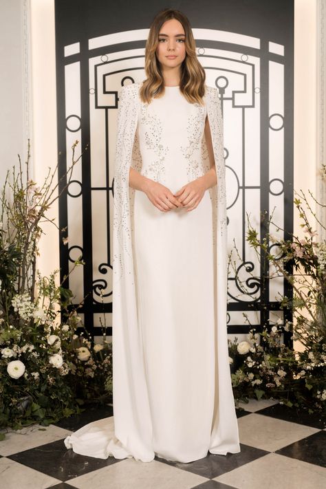 Jenny Packham Bridal Spring 2020 Collection - Vogue Prom Gown Elegant, Jenny Packham Wedding Dresses, Party Floor, Jenny Packham Bridal, Baju Kahwin, Weekend Mode, Gown Elegant, White Evening Dress, Evening Dresses Online