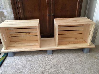 how to build a bench in 44 seconds cheater method Ikea Storage Cubes, Build A Bench, Stained Brick, Crate Bench, Garden Bench Diy, Outdoor Storage Bench, Diy Storage Bench, Diy Dining Table, Diy Dining