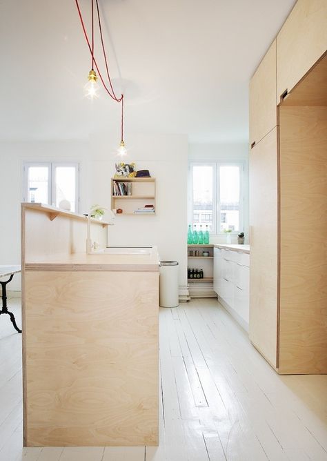 10 Things Nobody Tells You About Plywood - Remodelista Plywood Kitchens, Plywood House, Paris Kitchen, Interior Cladding, Plywood Kitchen, Plywood Interior, Budget Kitchen, Townhouse Designs, Ikea Cabinets